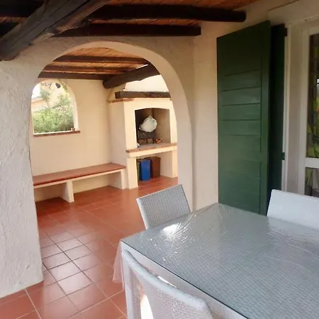 Holiday home Vista Mare Sulla Di Porto Giunco Notteri